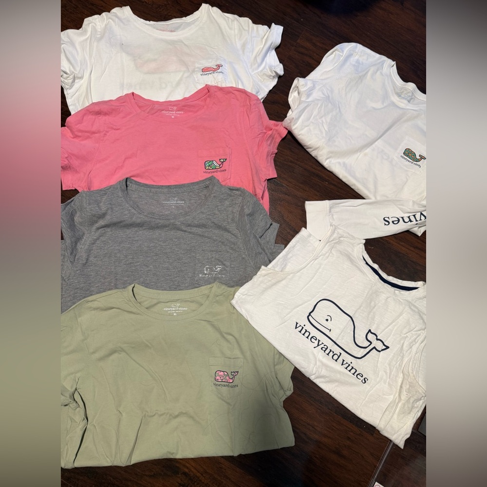 Vineyard Vines women’s ' Whale Tees Lot